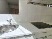 Se alquila habitación en Paseo de la Castellana