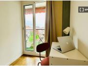 Se alquila habitacion en piso compartido