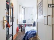 Se alquila habitación en piso compartido de 10...