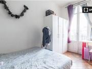 Se alquila habitación en piso compartido de 10...