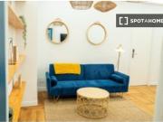 Se alquila habitación en piso compartido de 10...