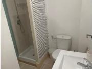 Se alquila habitación en piso compartido de 10...