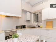 Se alquila habitación en piso compartido de 10...