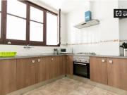 Se alquila habitación en piso compartido de 10...