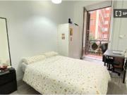 Se alquila habitación en piso compartido de 10...