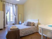 Se alquila habitación en piso compartido de 10...