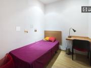 Se alquila habitación en piso compartido de 11...