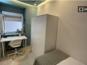 Se alquila habitación en piso compartido de 1 habitación... Se alquila habitación en piso compartido de 1 habitación...