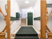 Se alquila habitación en piso compartido de 2...