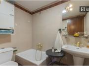 Se alquila habitación en piso compartido de 2...