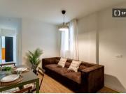 Se alquila habitación en piso compartido de 3...