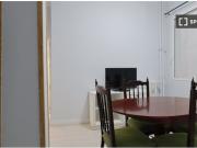 Se alquila habitación en piso compartido de 3...