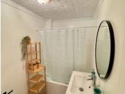 Se alquila habitación en piso compartido de 3...