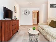 Se alquila habitación en piso compartido de 3...