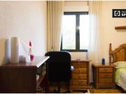 Se alquila habitación en piso compartido de 3...