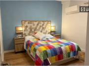 Se alquila habitación en piso compartido de 3...