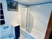 Se alquila habitación en piso compartido de 3...