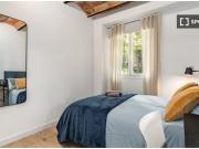 Se alquila habitación en piso compartido de 3...