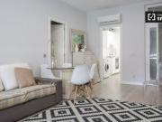 Se alquila habitación en piso compartido de 3... Se alquila habitación en piso compartido de 3...