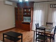 Se alquila habitación en piso compartido de 4...