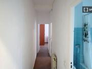 Se alquila habitación en piso compartido de 4...