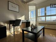 Se alquila habitación en piso compartido de 4...