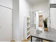 Se alquila habitación en piso compartido de 4...