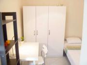 Se alquila habitación en piso compartido de 4...