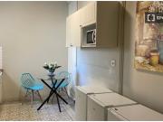 Se alquila habitación en piso compartido de 4...