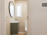 Se alquila habitación en piso compartido de 4...