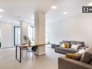 Se alquila habitación en piso compartido de 4...