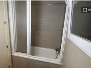 Se alquila habitación en piso compartido de 4...