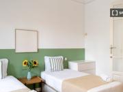 Se alquila habitación en piso compartido de 4...