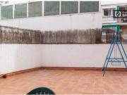 Se alquila habitación en piso compartido de 4...