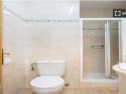 Se alquila habitación en piso compartido de 4...