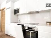 Se alquila habitación en piso compartido de 4...