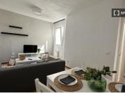 Se alquila habitación en piso compartido de 4...