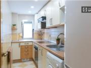 Se alquila habitación en piso compartido de 4...