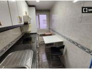 Se alquila habitación en piso compartido de 4...