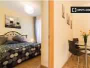 Se alquila habitación en piso compartido de 5...