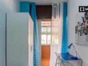 Se alquila habitación en piso compartido de 5...
