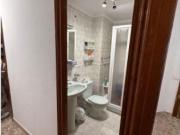 Se alquila habitación en piso compartido de 5...