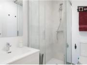 Se alquila habitación en piso compartido de 5...