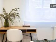 Se alquila habitación en piso compartido de 5...