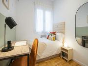 Se alquila habitación en piso compartido de 5...