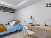 Se alquila habitación en piso compartido de 5...