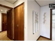 Se alquila habitación en piso compartido de 5...