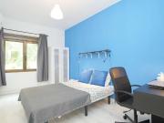 Se alquila habitación en piso compartido de 5...