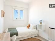 Se alquila habitación en piso compartido de 5...