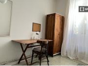Se alquila habitación en piso compartido de 5...